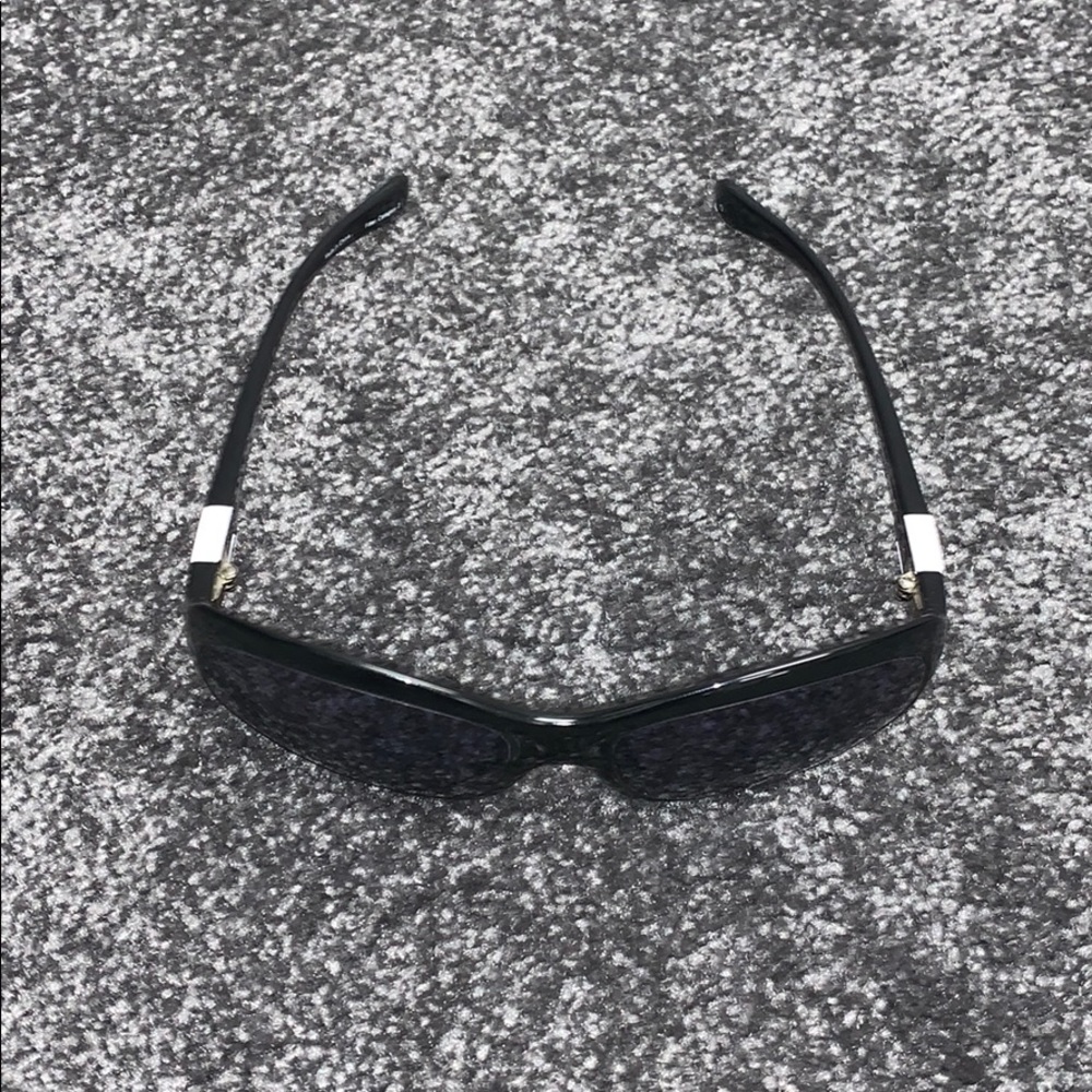 Puma Women’s Black Sunglasses 🕶 - Picture 2 of 8